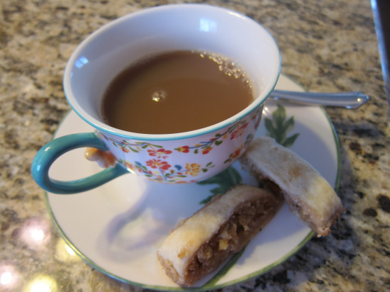 12.26 Walnut cookie and Awake Tea