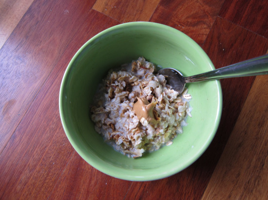 12.5 oatmeal with granola 3